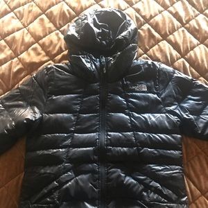 The North Face Girls hooded jacket  -size L